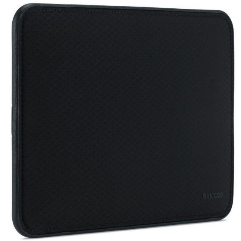Incase  ICON Sleeve Apple MacBook Pro 15″ (2016 – 2019) schwarz | 00650450147789