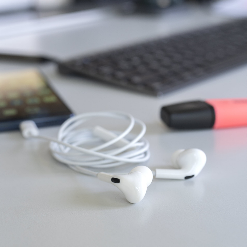 4Smarts  Aktives In-Ear Headset Melody Digital Basic USB-C weiß | 04250774952135