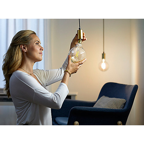 WiZ smarte Filament Lampe mit kaltweißem bis warmweißem Licht Globeform E27 G125